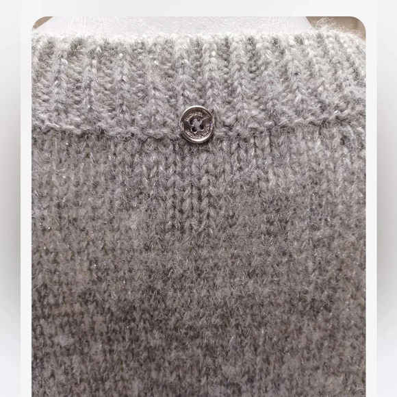 Michael Kors Wool Blend Grey Shimmery Poncho  Size Large - Picture 12 of 12